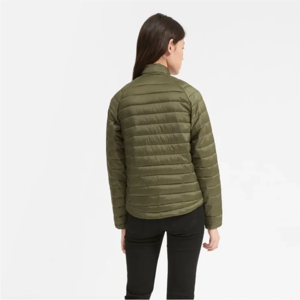 Everlane ReNew Lightweight Quilted Puffer Jacket Zip Up Army Green Packable XS